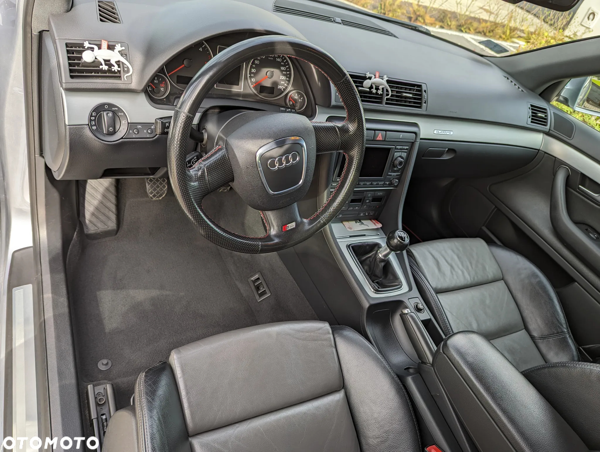 Audi A4 Avant 3.0 TDI Quattro - 12