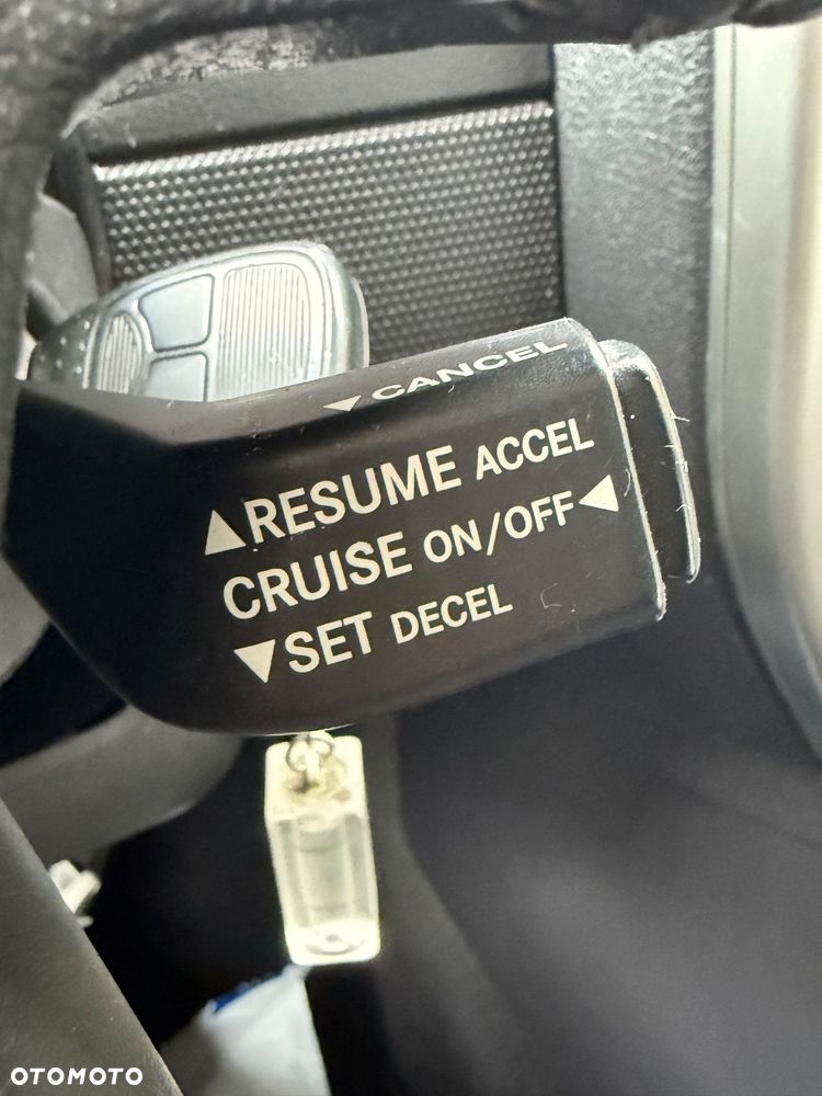 Jeep Compass - 36