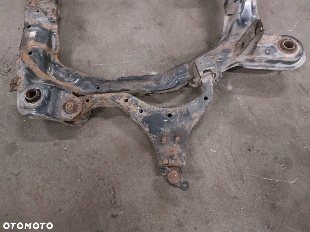 SANKI WÓZEK KOŁYSKA SILNIKA HYUNDAI TUCSON I 2.0 CRDI 62405-2EXXX - 4