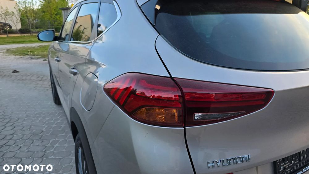 Hyundai Tucson 1.6 GDi 2WD Select - 22