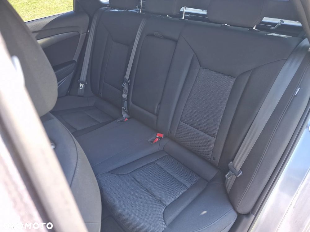 Hyundai i40 2.0 Premium - 36