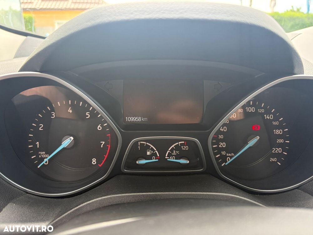 Ford Kuga - 5