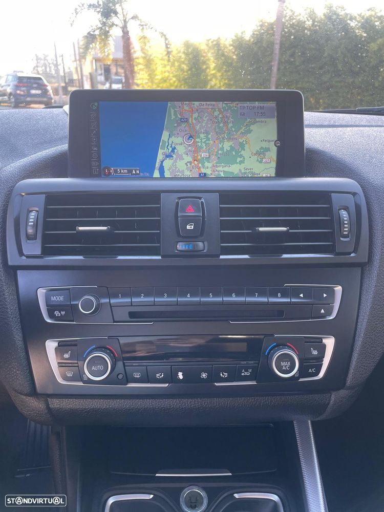 BMW 120 d Pack M - 23