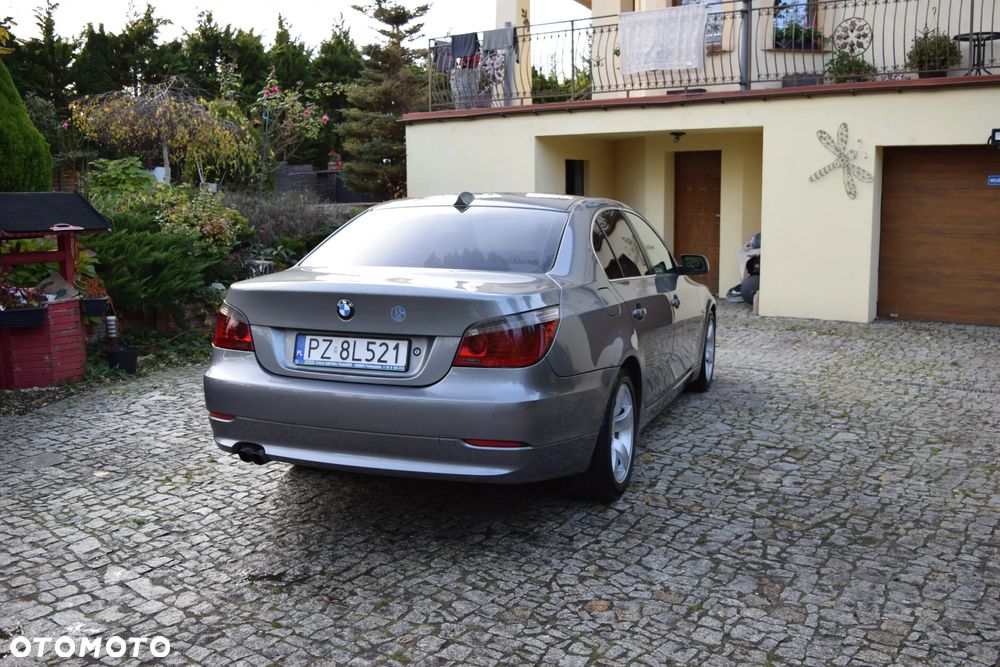 BMW Seria 5 523i Edition Sport - 7