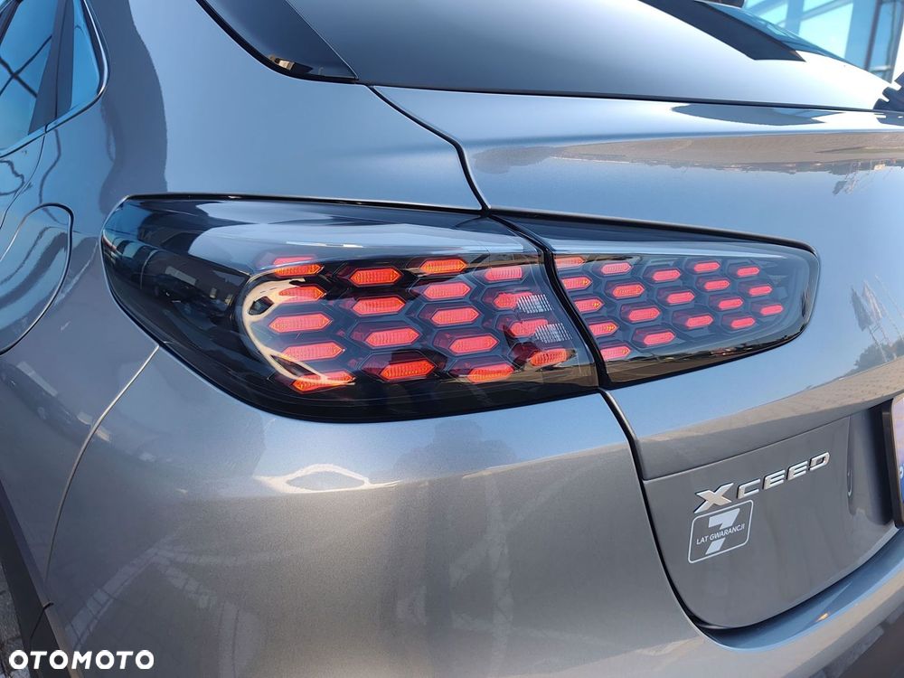 Kia XCeed 1.6 T-GDI Tribute DCT - 28