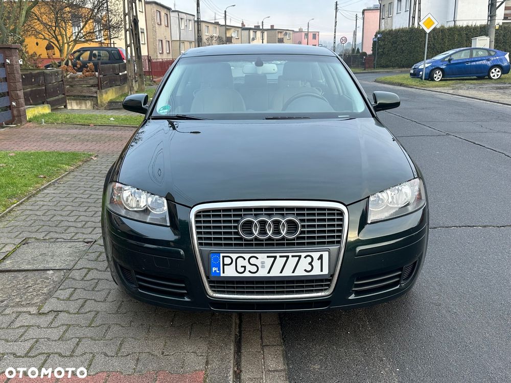 Audi A3 3-drzwiowe 1.6 Ambition - 17