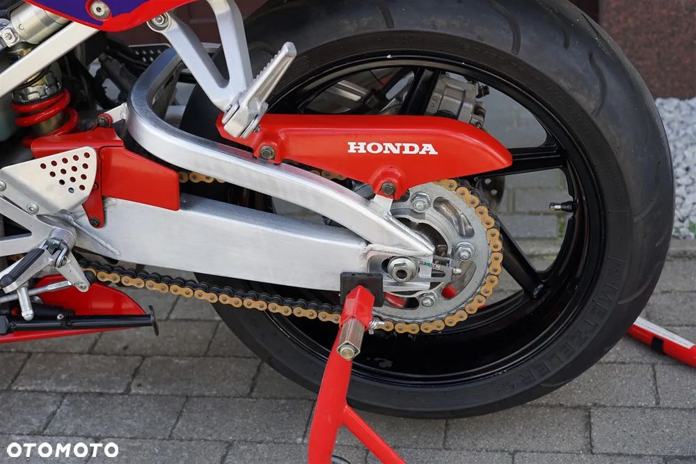 Honda CBR - 25