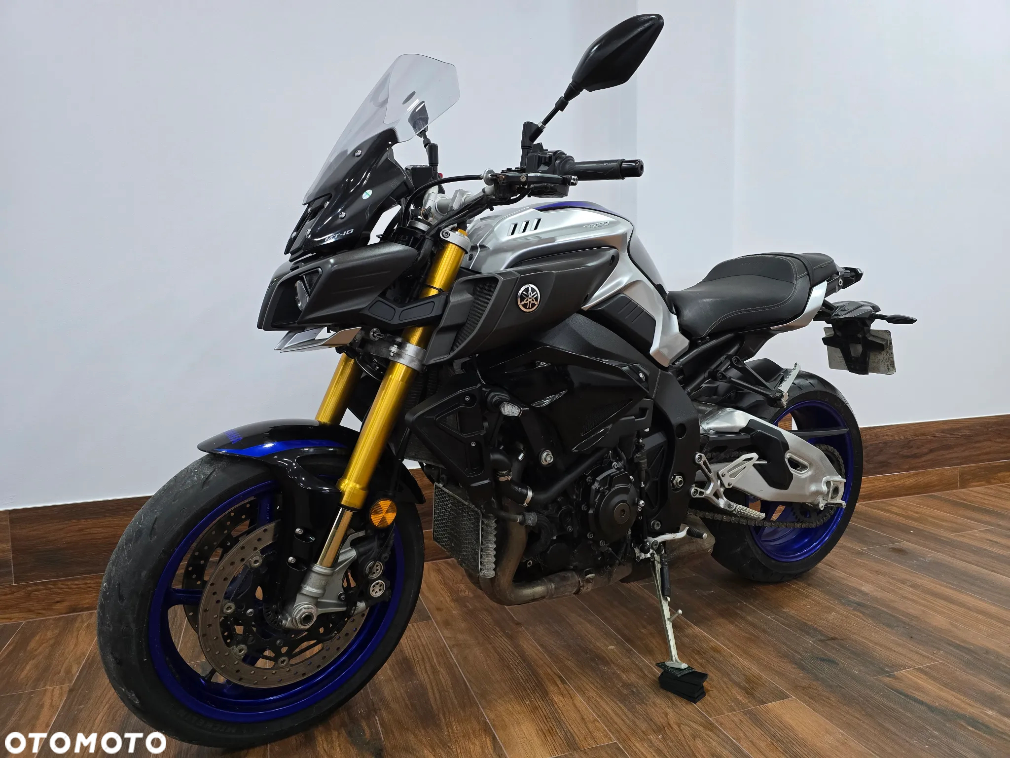 Yamaha MT - 5
