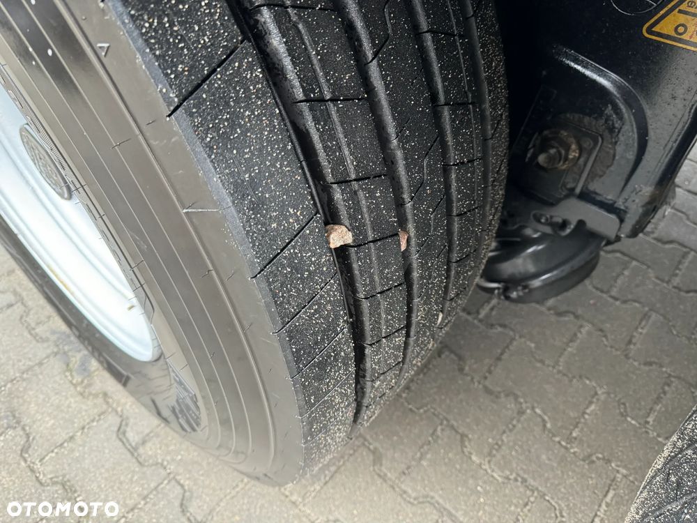 Krone Multitemp. ,Thermo King SLX Spectrum, AMAZON - 19