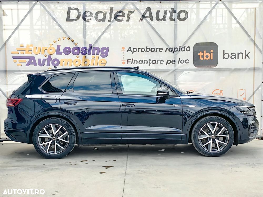 Volkswagen Touareg V6 TSI eHybrid PHEV R - 11