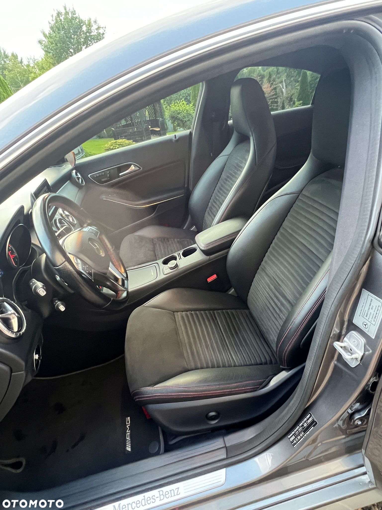 Mercedes-Benz CLA - 35