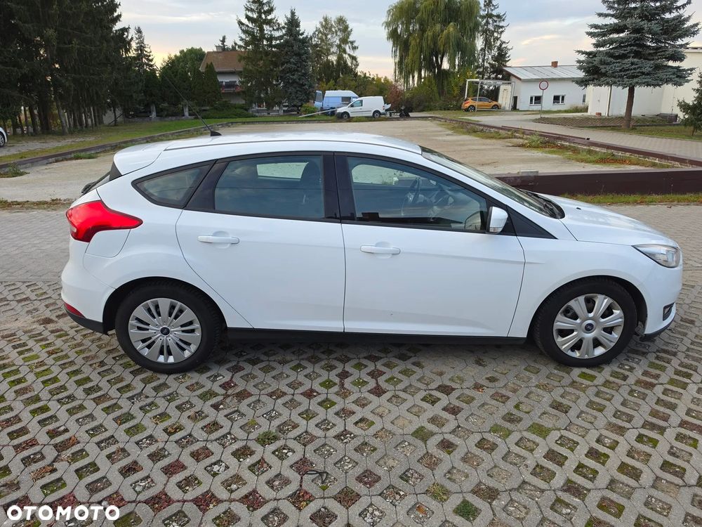 Ford Focus - 4