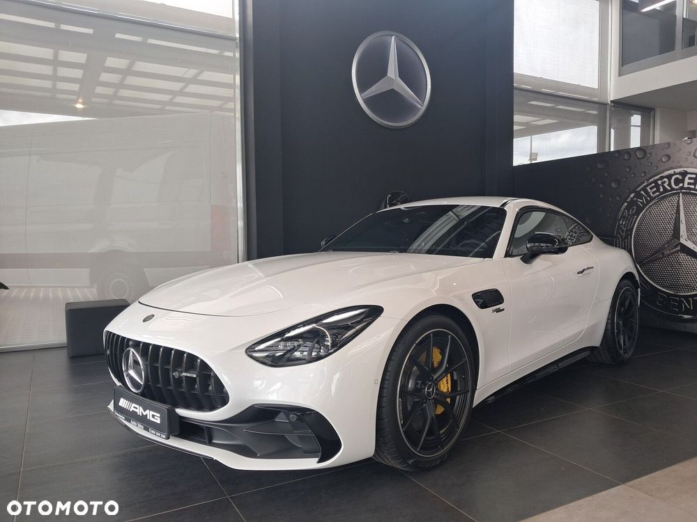 Mercedes-Benz AMG GT - 3