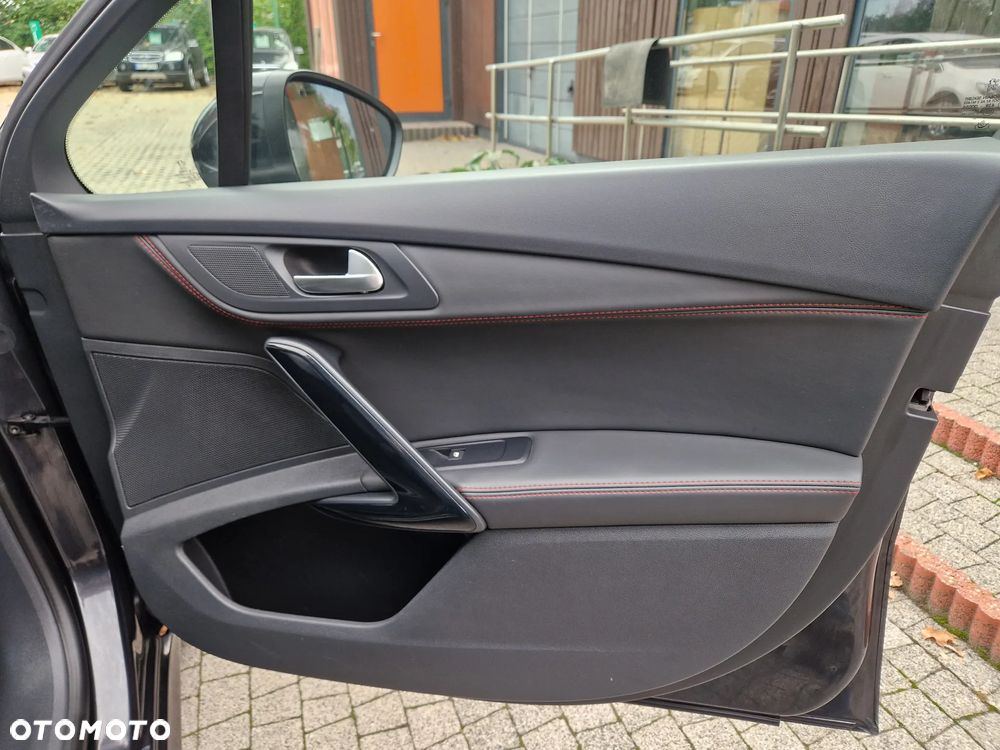 Peugeot 508 SW BlueHDi 180 EAT6 Stop&Start GT - 32