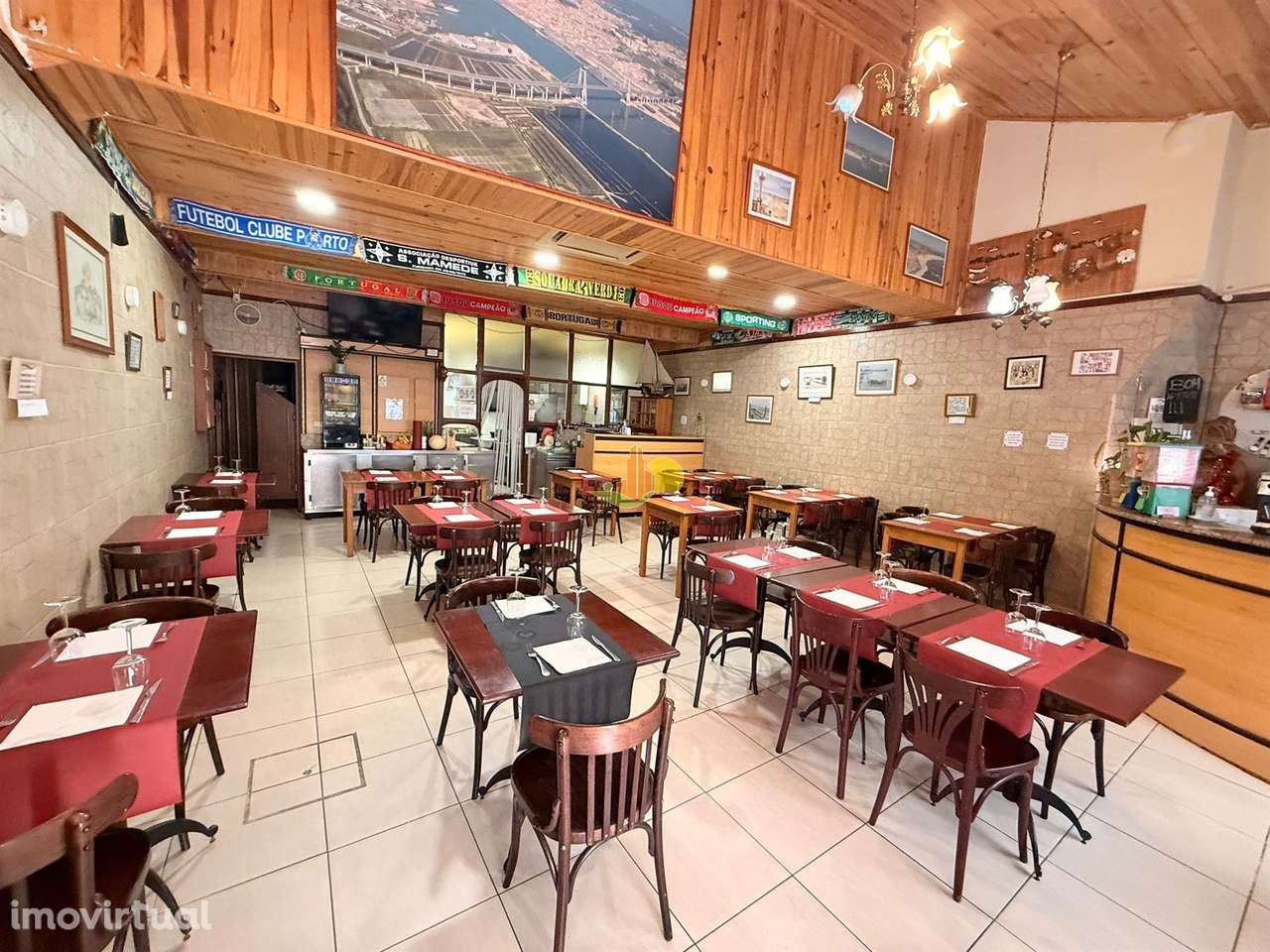 Restaurante a funcionar - Grande imagem: 3/25