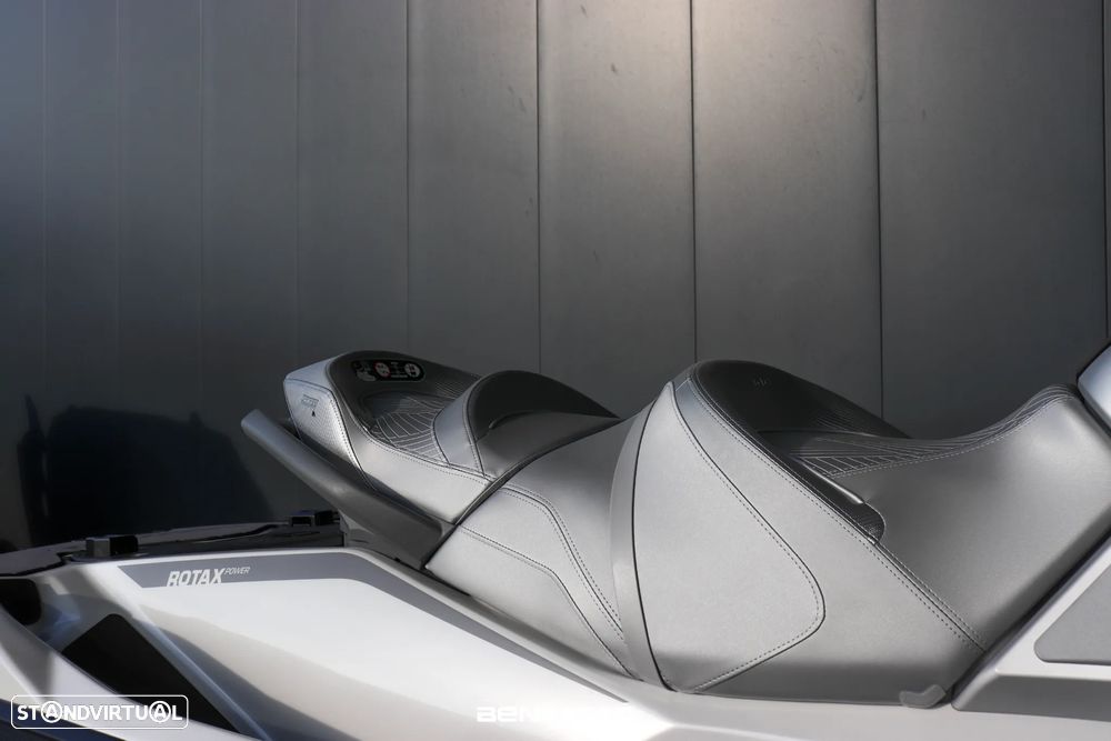 Sea-Doo GTX 325 Limited - 16