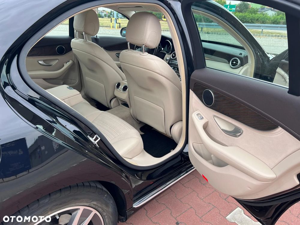 Mercedes-Benz Klasa C 220 (BlueTEC) d 7G-TRONIC - 12