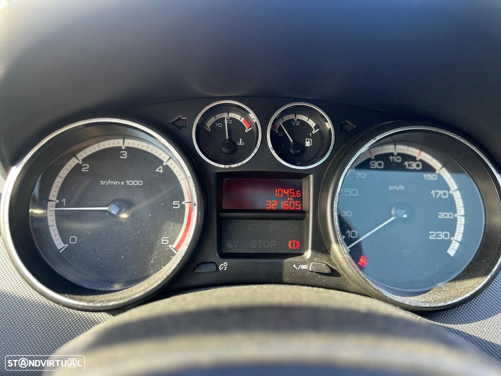 Peugeot 308 SW HDi FAP 110 (Blue Lion) Sport - 6