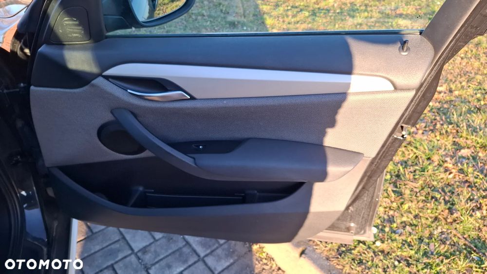 BMW X1 xDrive20d - 14