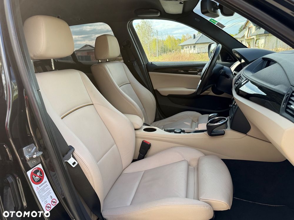 BMW X1 xDrive20d - 20
