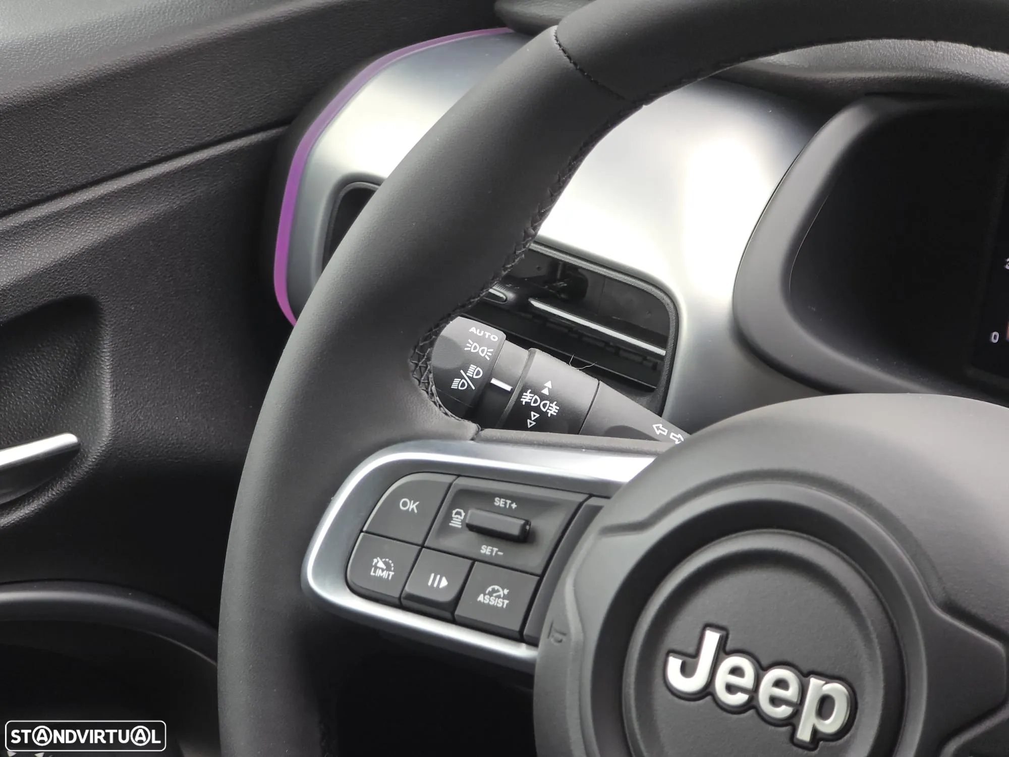 Jeep Avenger 1.2 GSE T3 Summit - 14