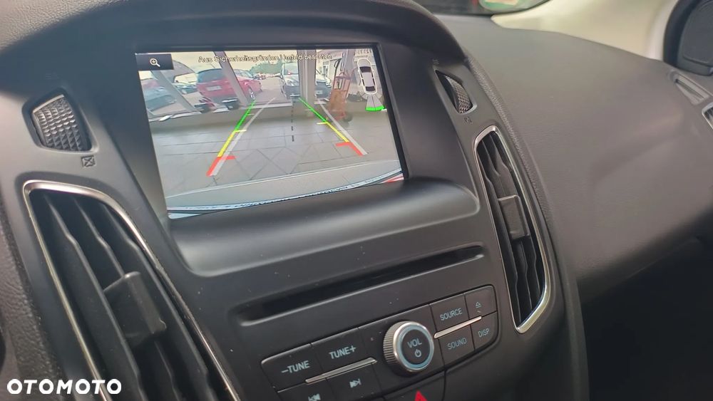 Ford Focus - 8
