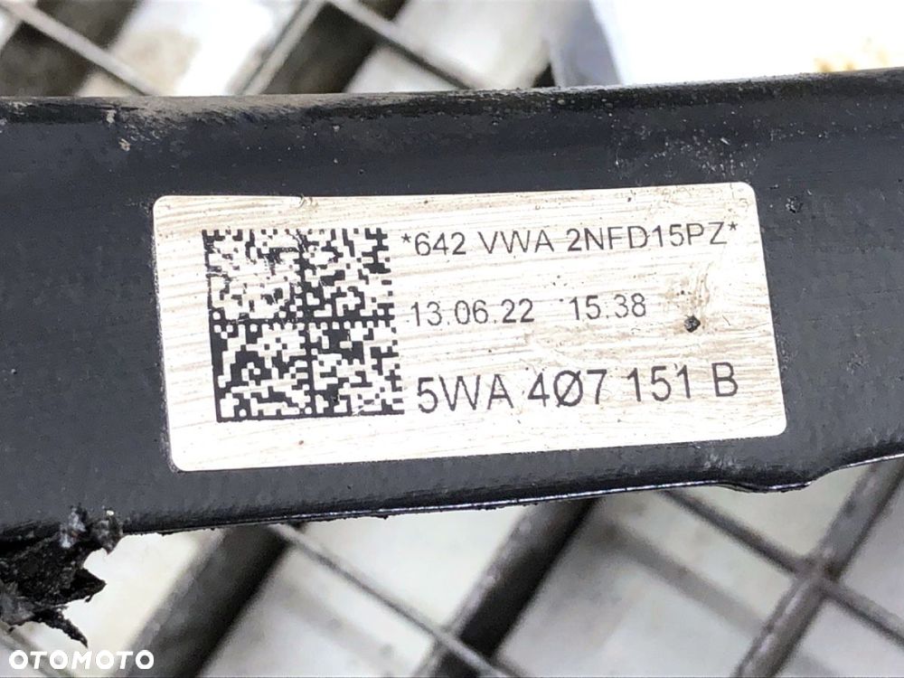 WAHACZ LEWY PRZÓD  VW GOLF VIII (CD1) 2019 - 2022 1.5 TSI 96 kW [131 KM] benzyna 2019 - 2022 - 3