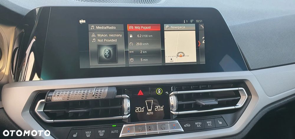 BMW Seria 3 318d - 28