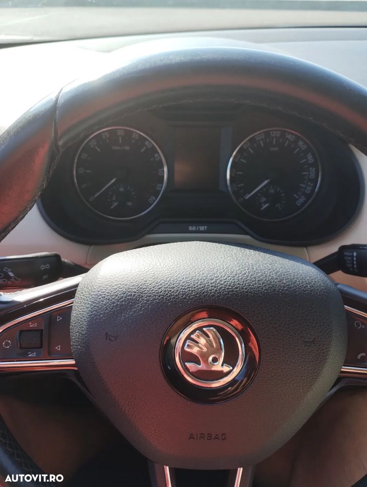 Skoda Octavia 2.0 TDI 4x4 Ambition - 8