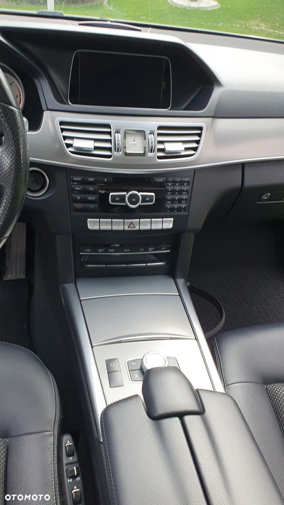 Mercedes-Benz Klasa E 220 BlueTEC 9G-TRONIC - 17