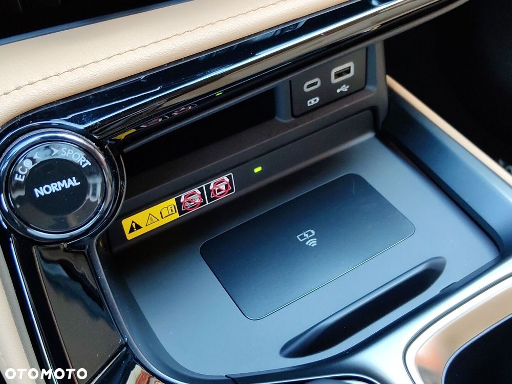 Lexus NX 350h Prestige AWD - 25