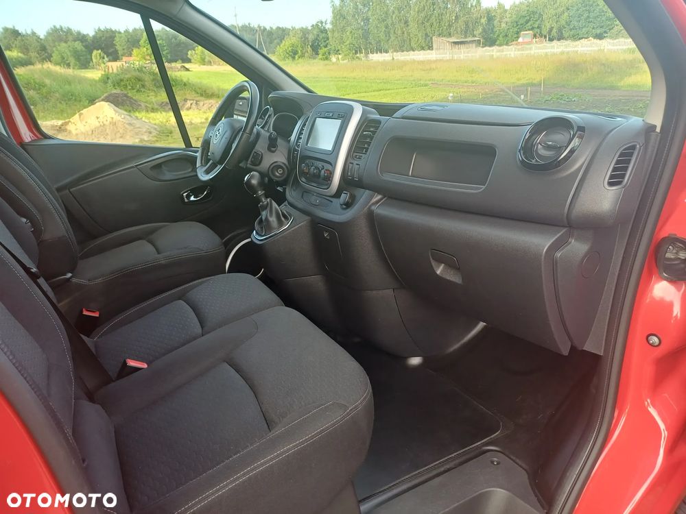 Opel Vivaro - 23