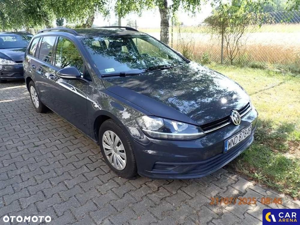 Volkswagen Golf - 2