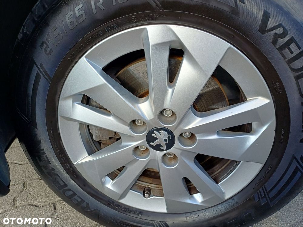 Peugeot Rifter - 11