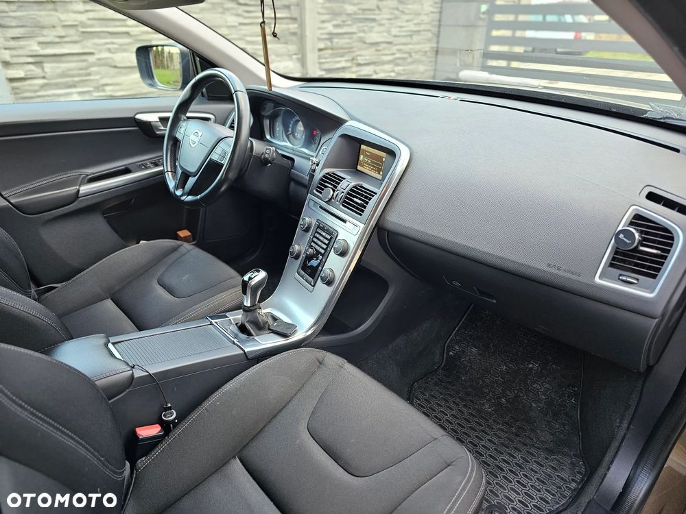 Volvo XC 60 D3 Inscription - 17