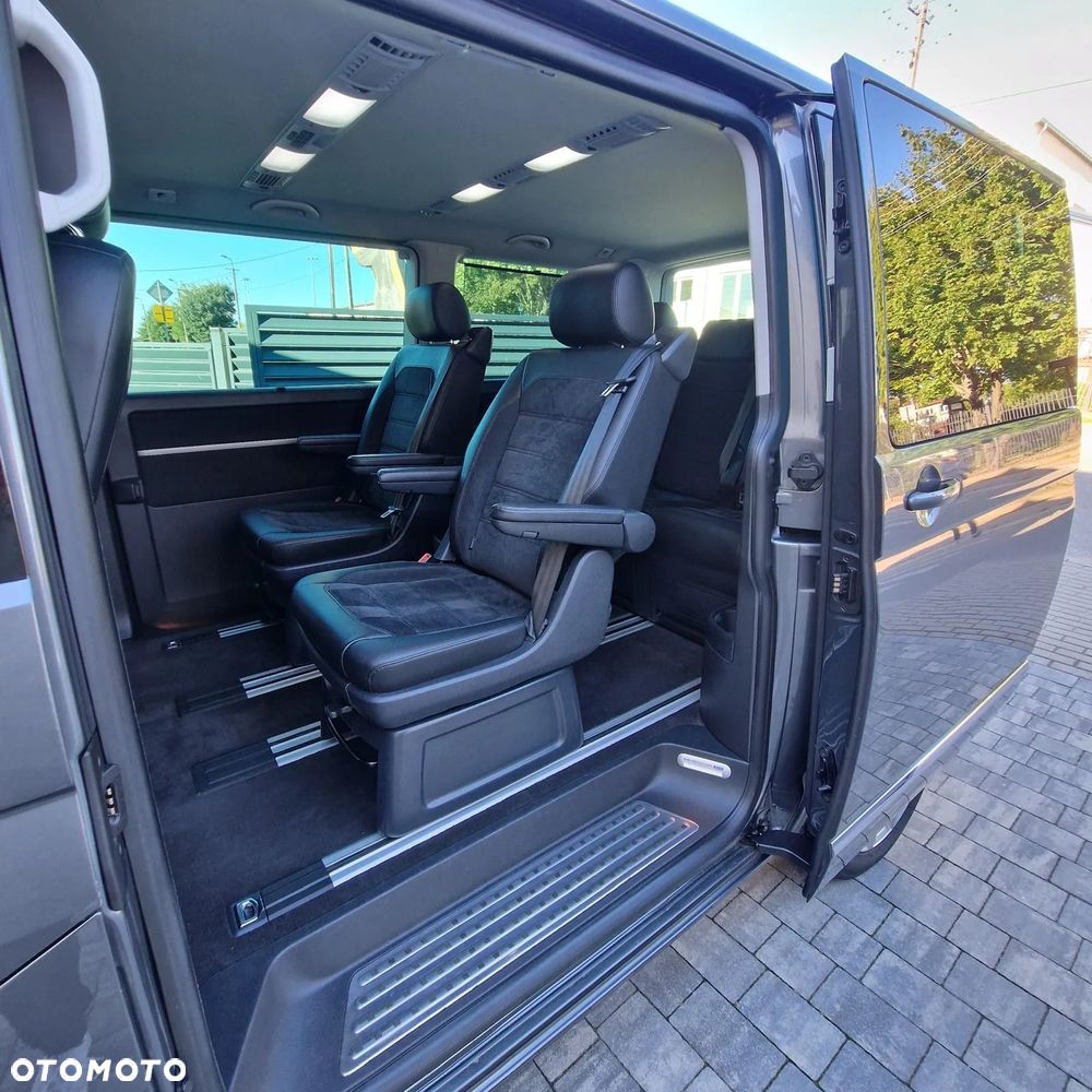 Volkswagen Multivan - 30