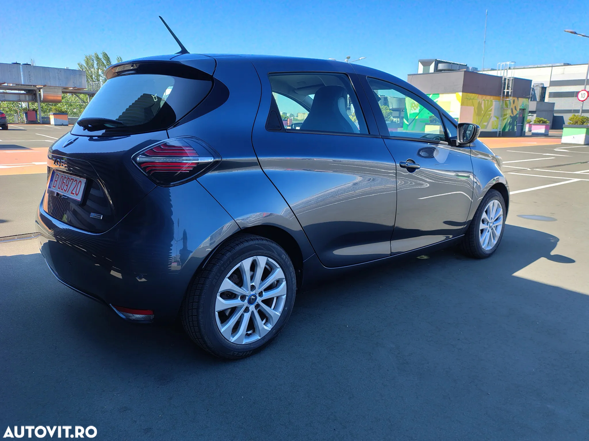 Renault ZOE (mit Batterie) Z.E. 50 EXPERIENCE - 12