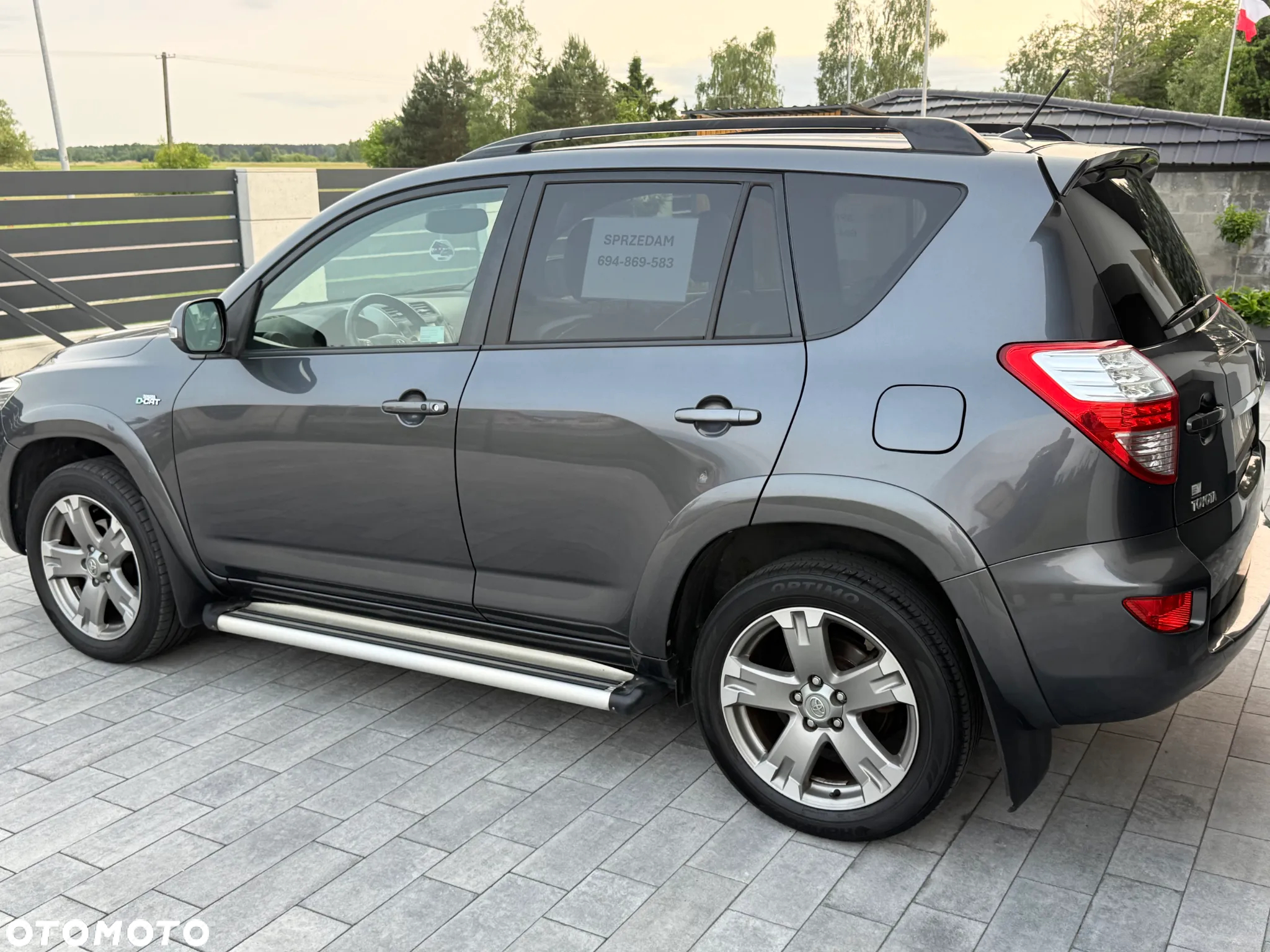 Toyota RAV4 2.2 D-CAT X - 3