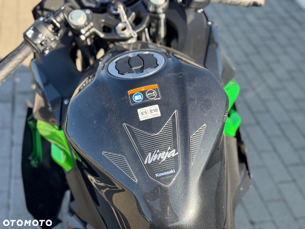 Kawasaki Ninja 400 - 15