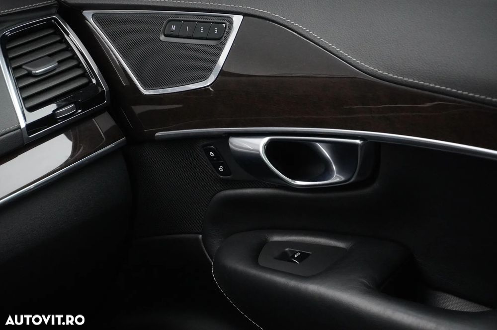 Volvo XC 90 Recharge T8 eAWD Inscription - 25