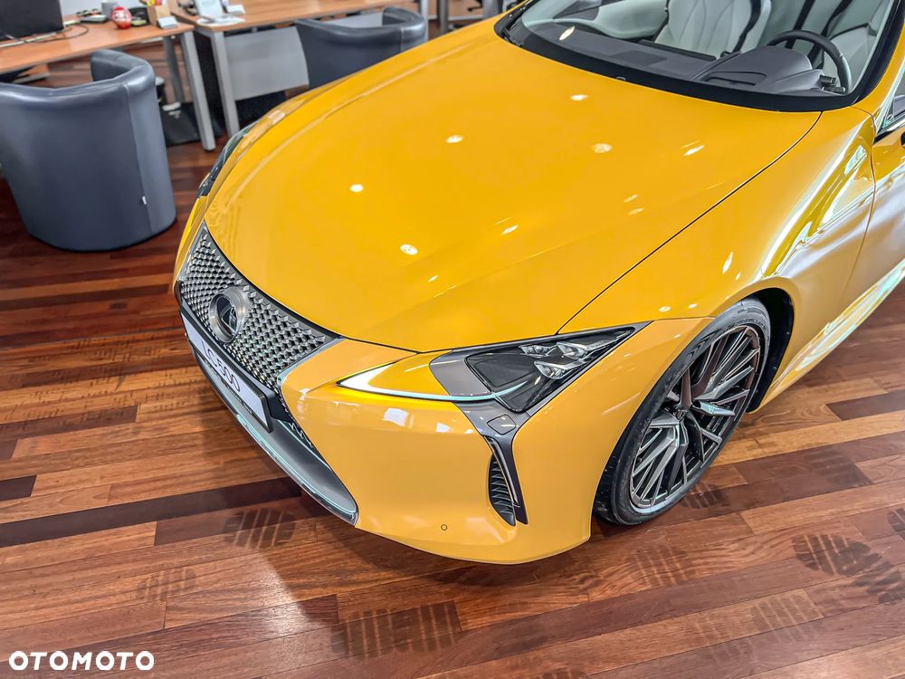 Lexus LC 500 Superturismo - 10
