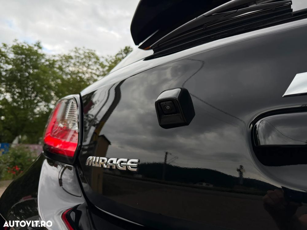 Mitsubishi Mirage - 11