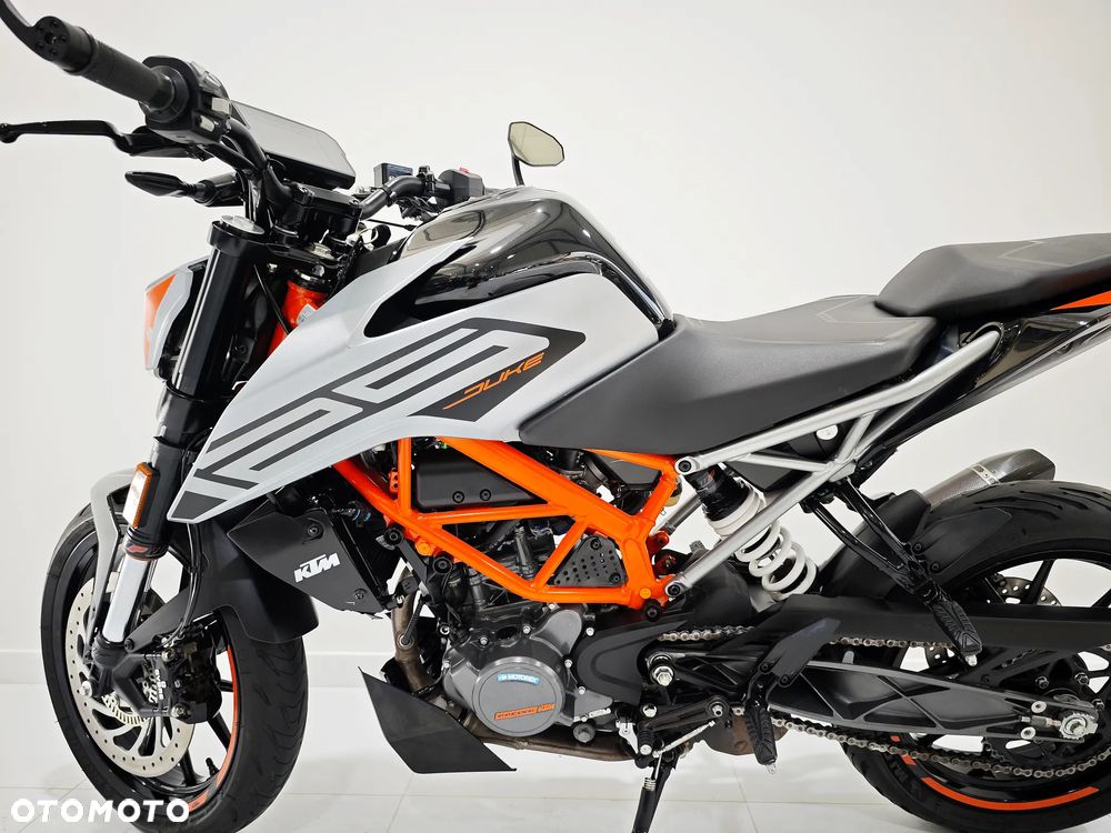 KTM Duke - 15