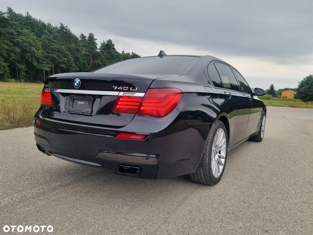 BMW Seria 7 740Li - 6