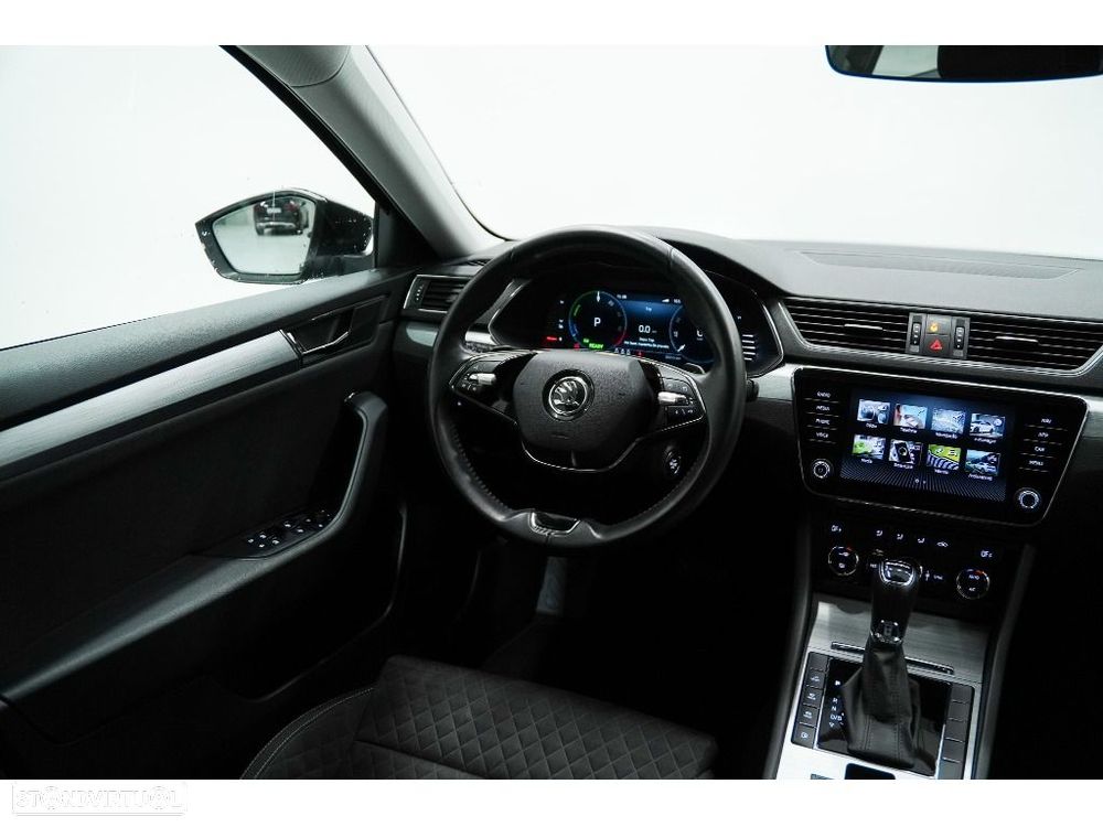 Skoda Superb Break - 4