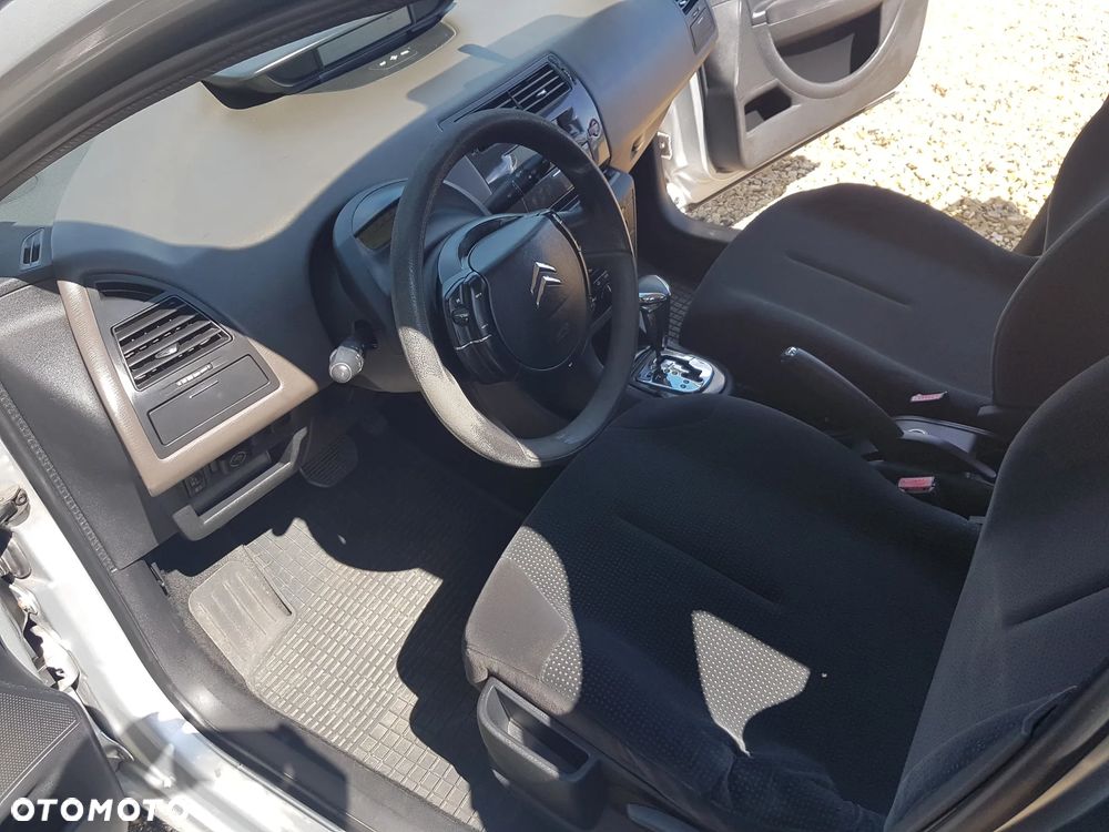 Citroën C4 - 13