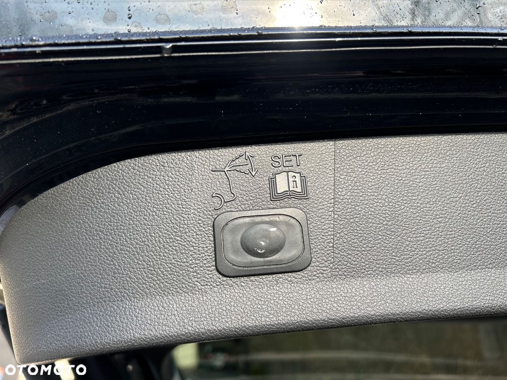 Ford Kuga 1.5 EcoBoost 2x4 Titanium - 30