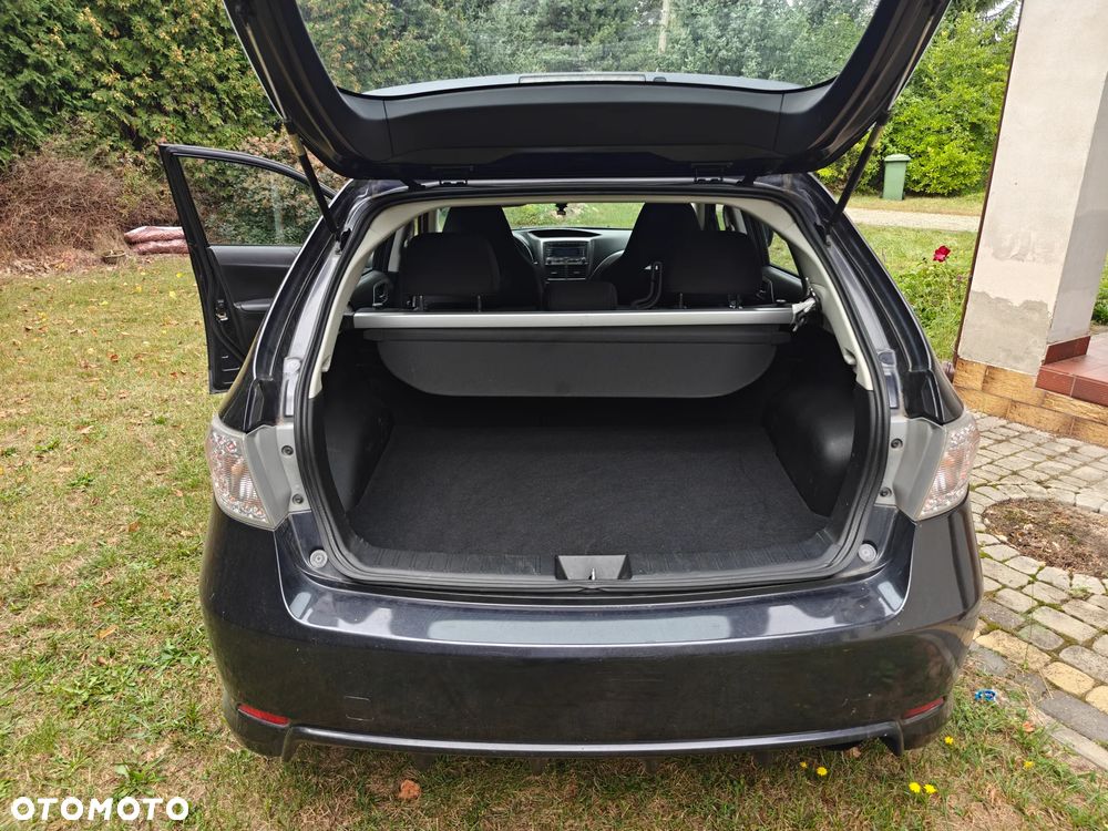 Subaru Impreza 2.0D RA - 8