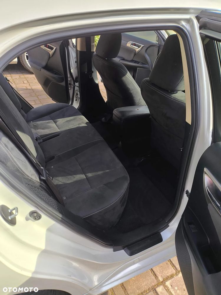 Lexus CT ver-200h-business-edition - 13