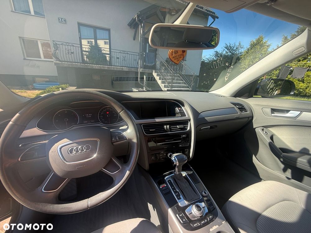 Audi A4 Avant 2.0 TDI Multitronic - 11